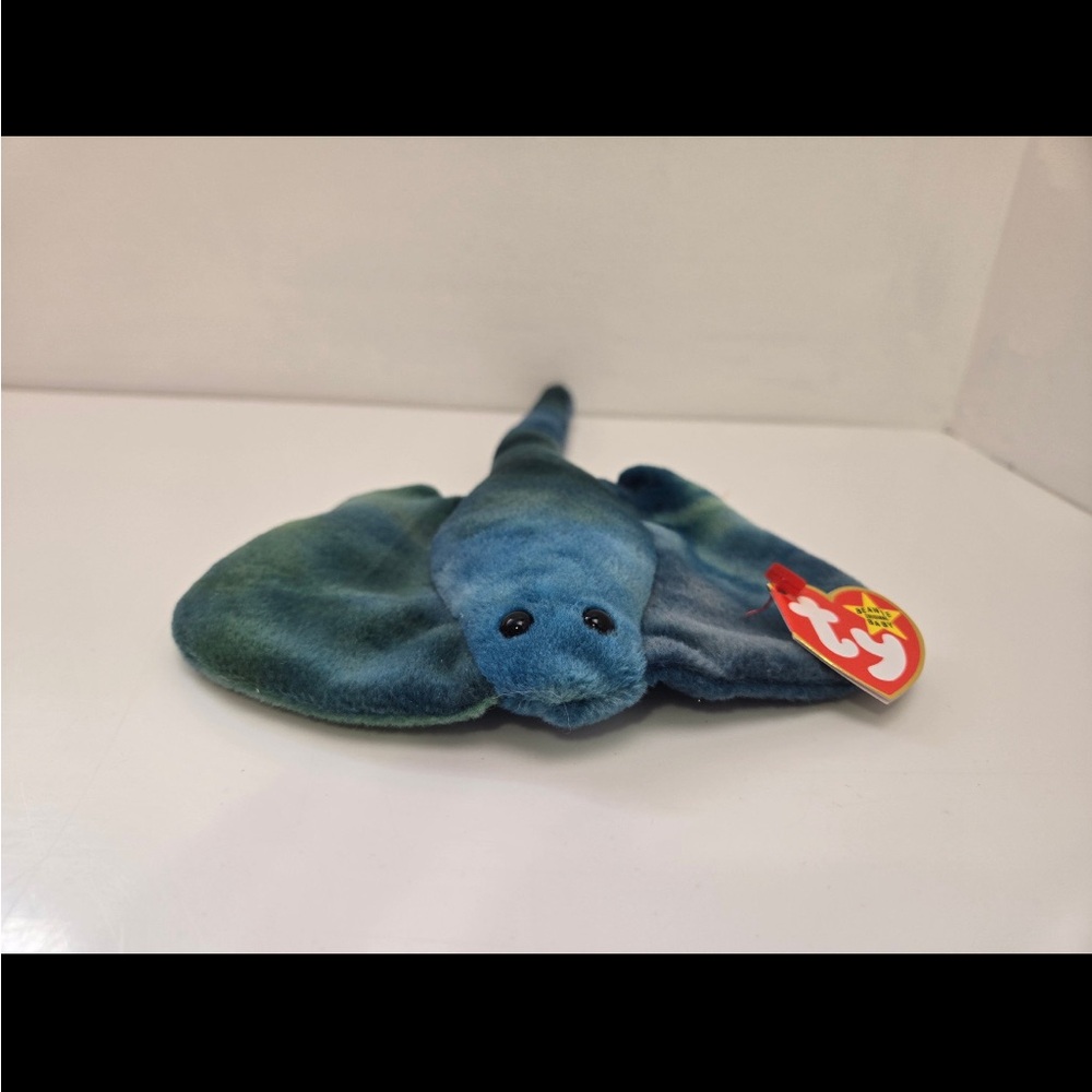 Ty Teenie Beanie Baby Plush Stingray "Sting The Ray" - Picture 4 of 5